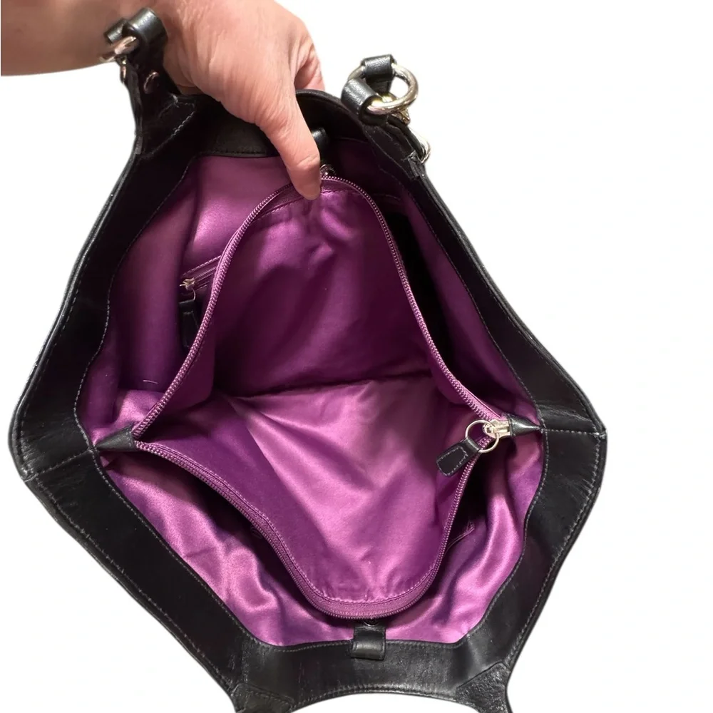 Coach Carly Tote — 2010 - Picture 13 of 14